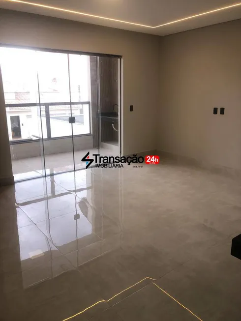 Foto 1 de Apartamento com 3 Quartos à venda, 100m² em Parque Moema, Franca