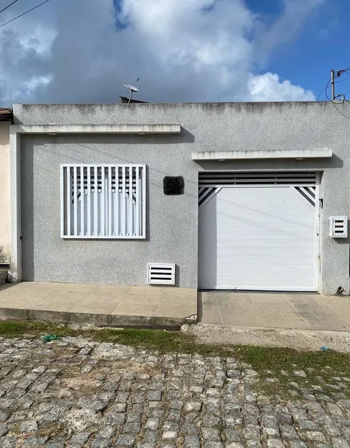 Foto 1 de Casa com 2 Quartos à venda, 121m² em Calumbi, Feira de Santana