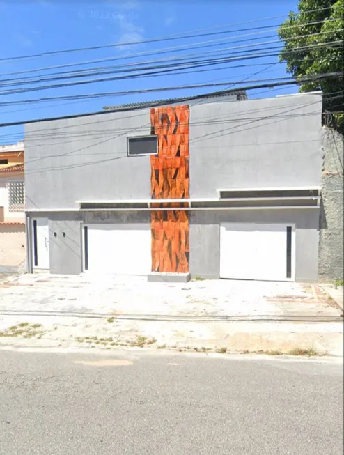 Foto 1 de Casa com 4 Quartos para venda ou aluguel, 400m² em Campo dos Afonsos, Rio de Janeiro