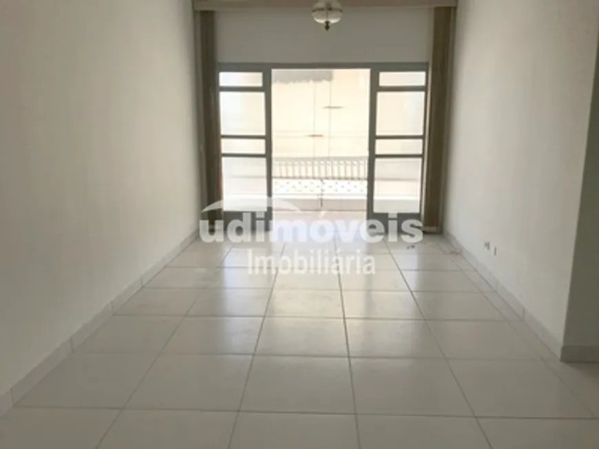 Foto 1 de Apartamento com 2 Quartos para alugar, 80m² em Nossa Senhora Aparecida, Uberlândia