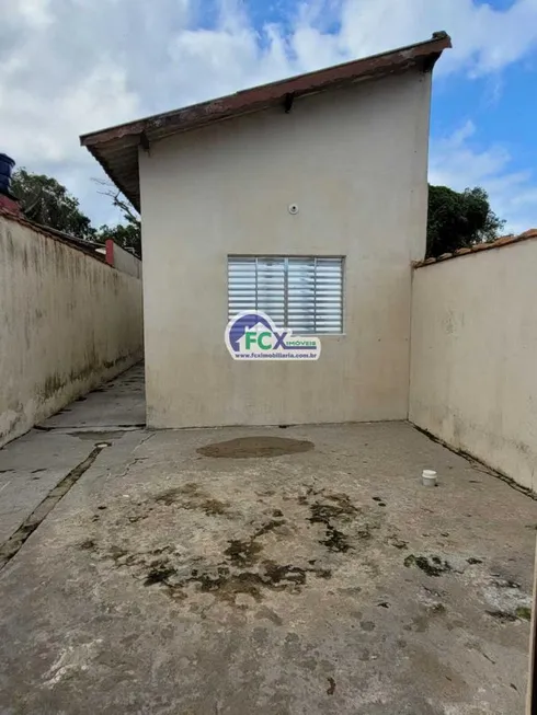 Foto 1 de Casa com 1 Quarto à venda, 44m² em Vila Loty, Itanhaém