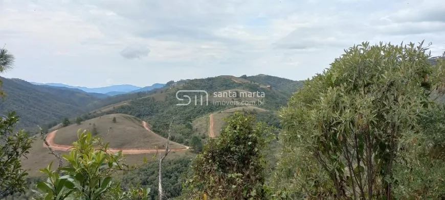 Foto 1 de Fazenda/Sítio à venda, 185m² em , Delfim Moreira