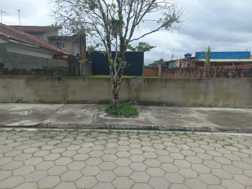 Foto 1 de Lote/Terreno à venda, 250m² em Bopiranga, Itanhaém