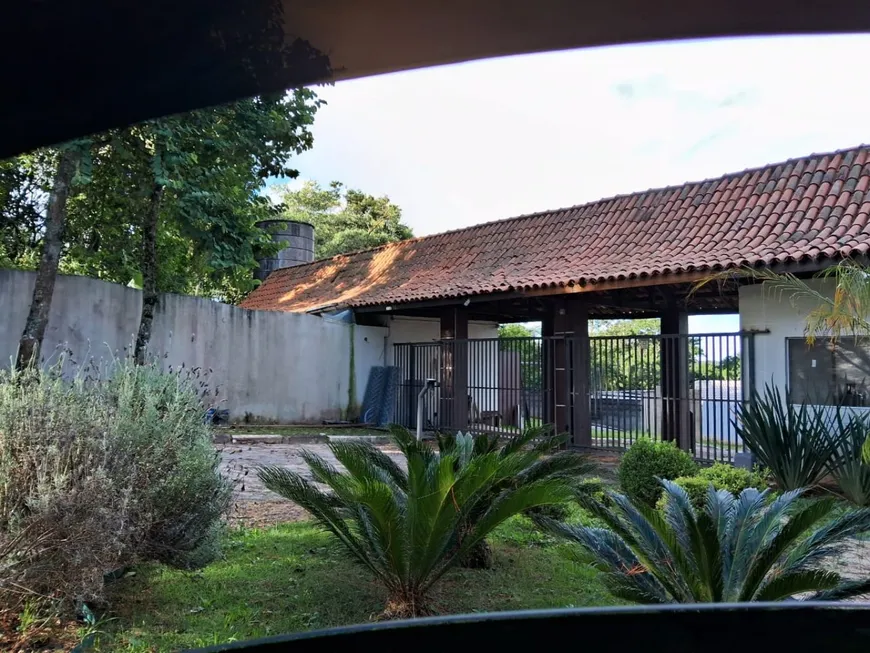 Foto 1 de Lote/Terreno à venda, 850m² em Jardim São João, Jandira