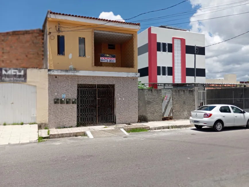 Foto 1 de Casa com 4 Quartos à venda, 135m² em Suíssa, Aracaju