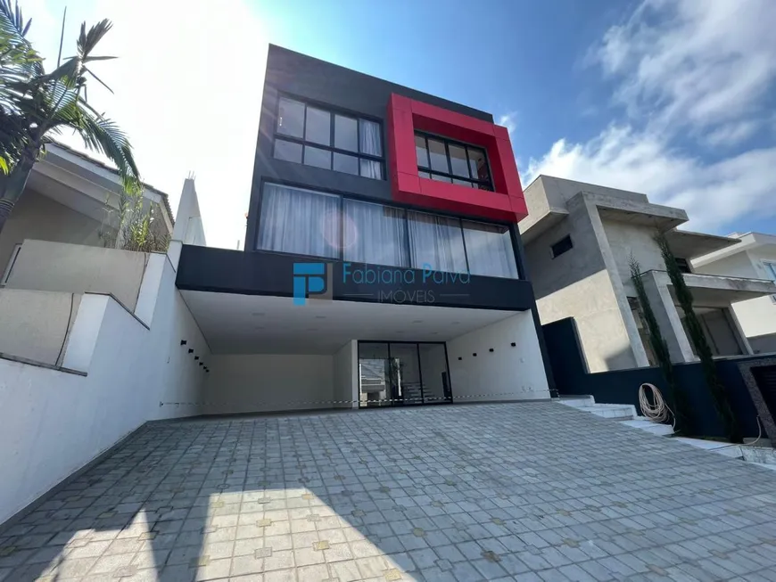 Foto 1 de Casa de Condomínio com 3 Quartos à venda, 300m² em Residencial Real Park, Arujá