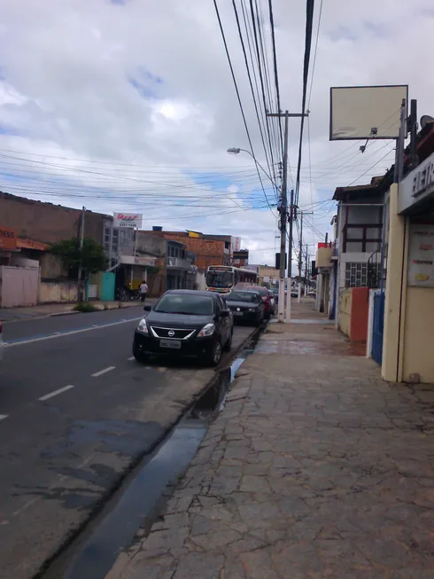 Foto 1 de Galpão/Depósito/Armazém com 1 Quarto para alugar, 450m² em JATICA, Maceió