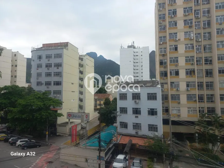 Foto 1 de Apartamento com 1 Quarto à venda, 40m² em Grajaú, Rio de Janeiro