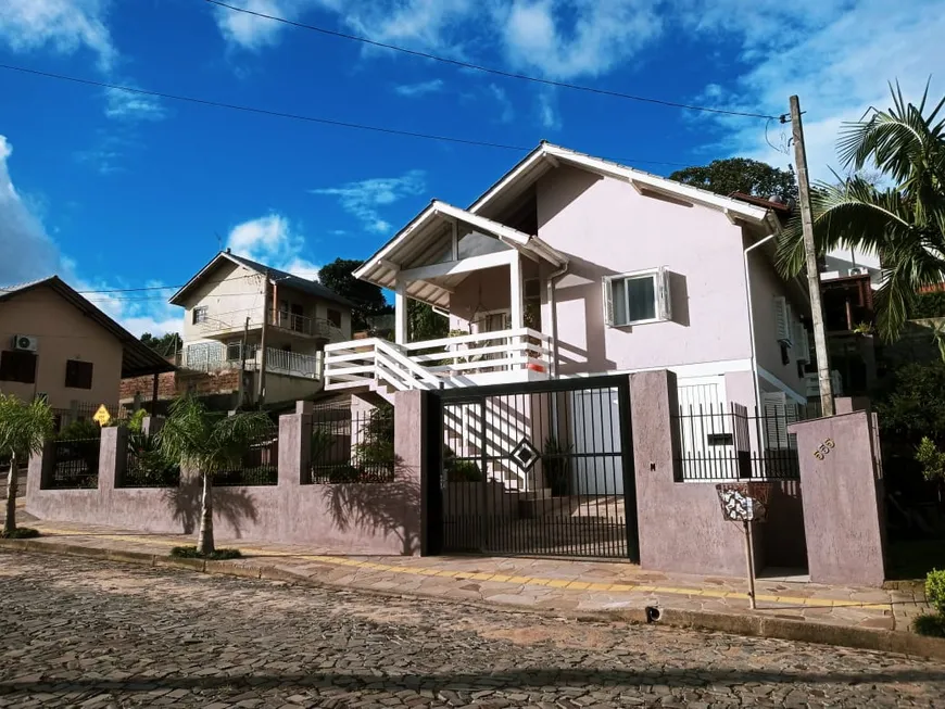 Foto 1 de Casa com 4 Quartos à venda, 200m² em Logradouro, Nova Petrópolis