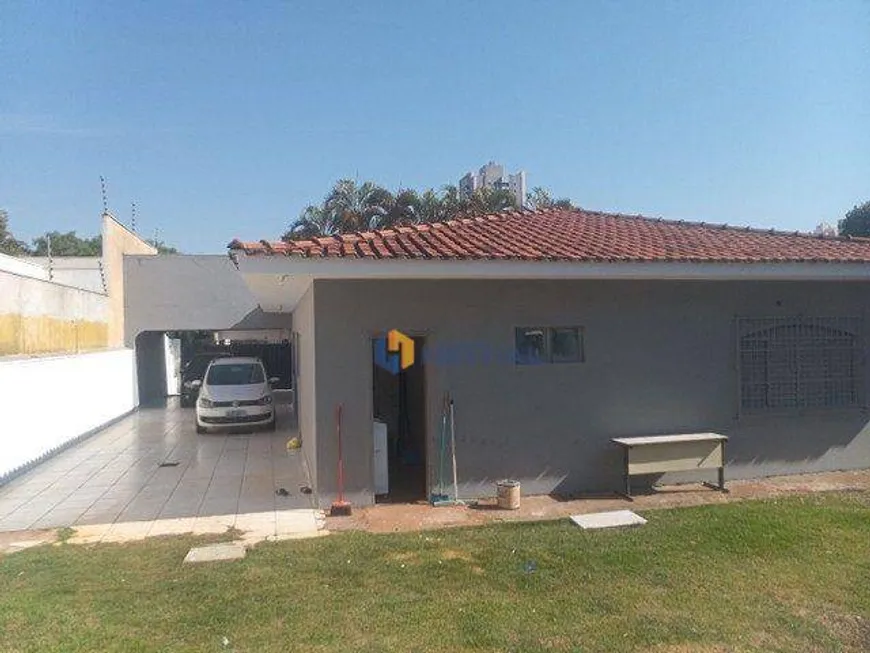 Foto 1 de Casa com 3 Quartos à venda, 200m² em Zona 08, Maringá