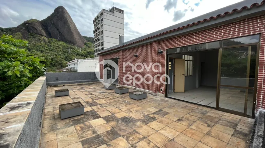 Foto 1 de Cobertura com 5 Quartos à venda, 250m² em Grajaú, Rio de Janeiro