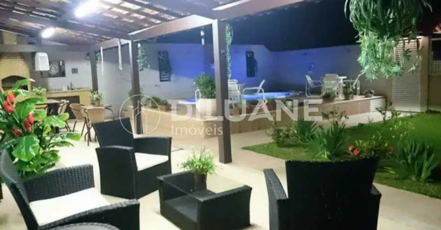Foto 1 de Casa de Condomínio com 3 Quartos à venda, 130m² em Retiro Bacaxa, Saquarema