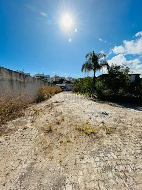 Foto 1 de Lote/Terreno à venda, 600m² em Aterrado, Volta Redonda