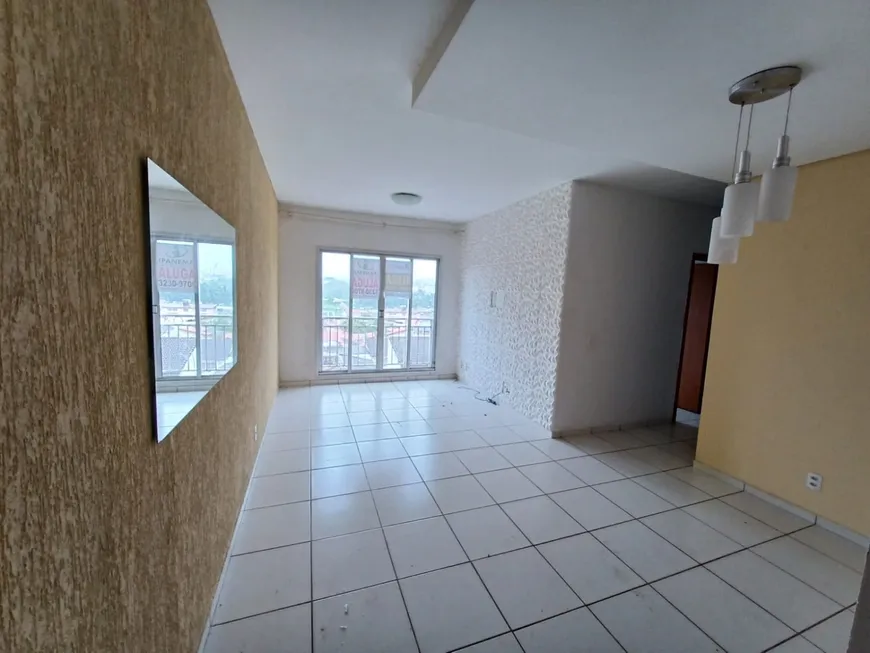 Foto 1 de Apartamento com 3 Quartos para alugar, 70m² em Tubalina, Uberlândia