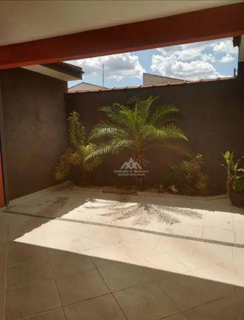 Foto 1 de Casa com 3 Quartos à venda, 190m² em Parque dos Servidores, Ribeirão Preto