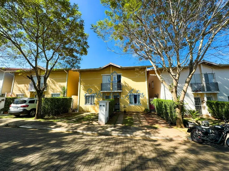 Foto 1 de Casa de Condomínio com 3 Quartos para alugar, 910m² em Jardim Ipes, Cotia