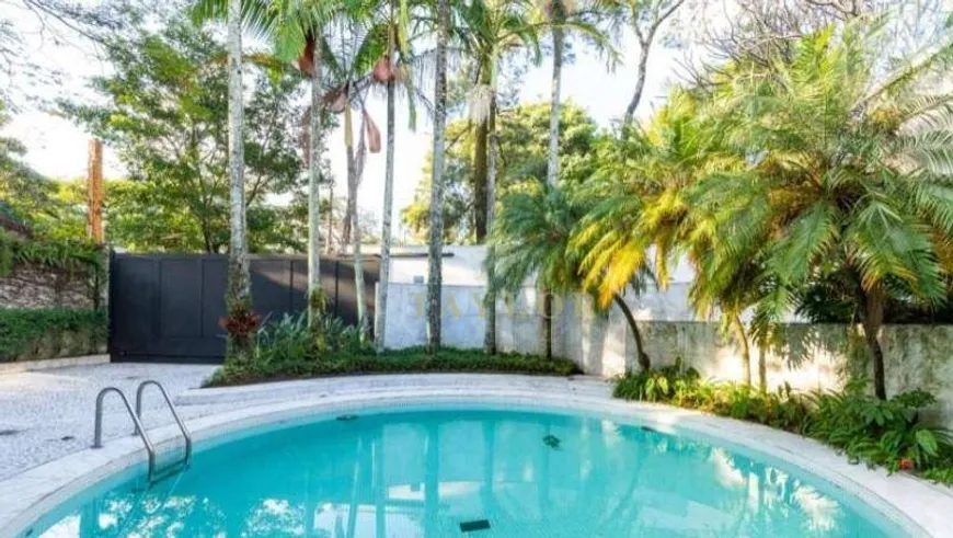 Foto 1 de Casa com 5 Quartos à venda, 650m² em Jardim Europa, São Paulo