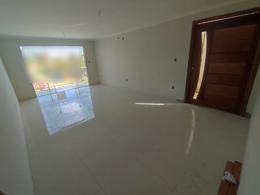 Foto 1 de Casa com 3 Quartos à venda, 130m² em Jardim Guanabara, Macaé