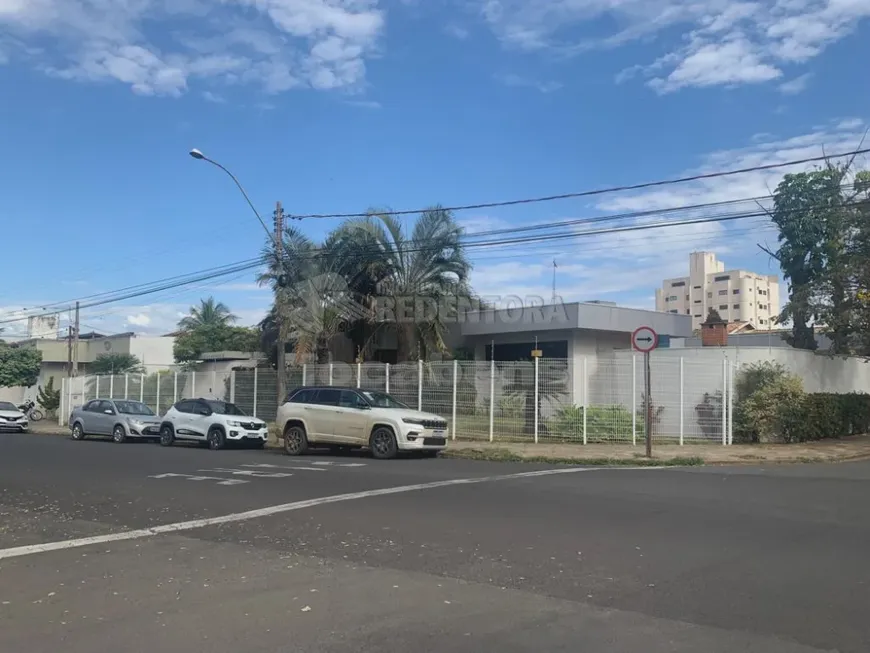 Foto 1 de Casa com 5 Quartos à venda, 418m² em Nova Redentora, São José do Rio Preto