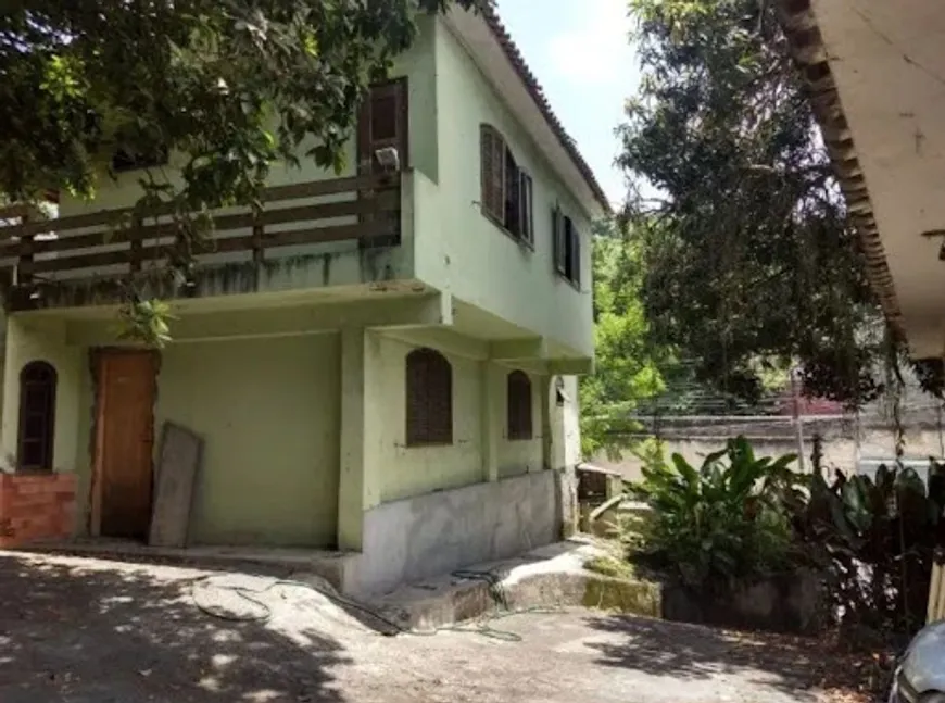 Foto 1 de Casa com 5 Quartos à venda, 1368m² em Baldeador, Niterói