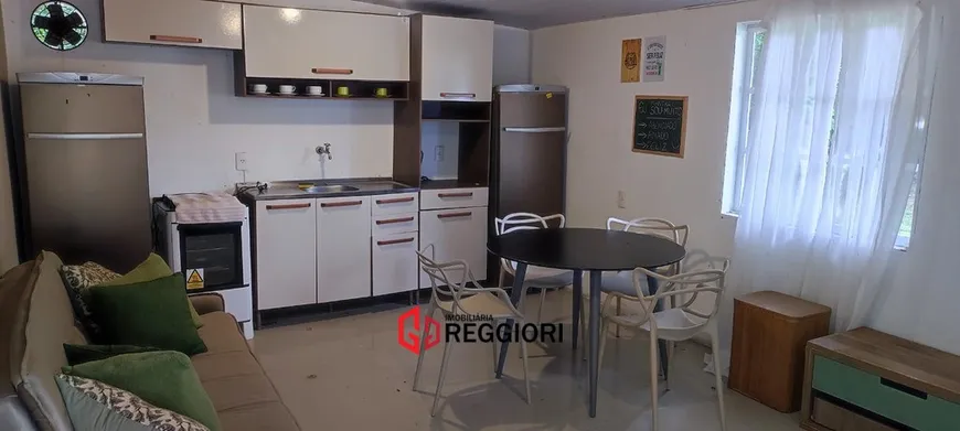 Foto 1 de Casa com 2 Quartos para alugar, 1080m² em Estaleirinho, Balneário Camboriú