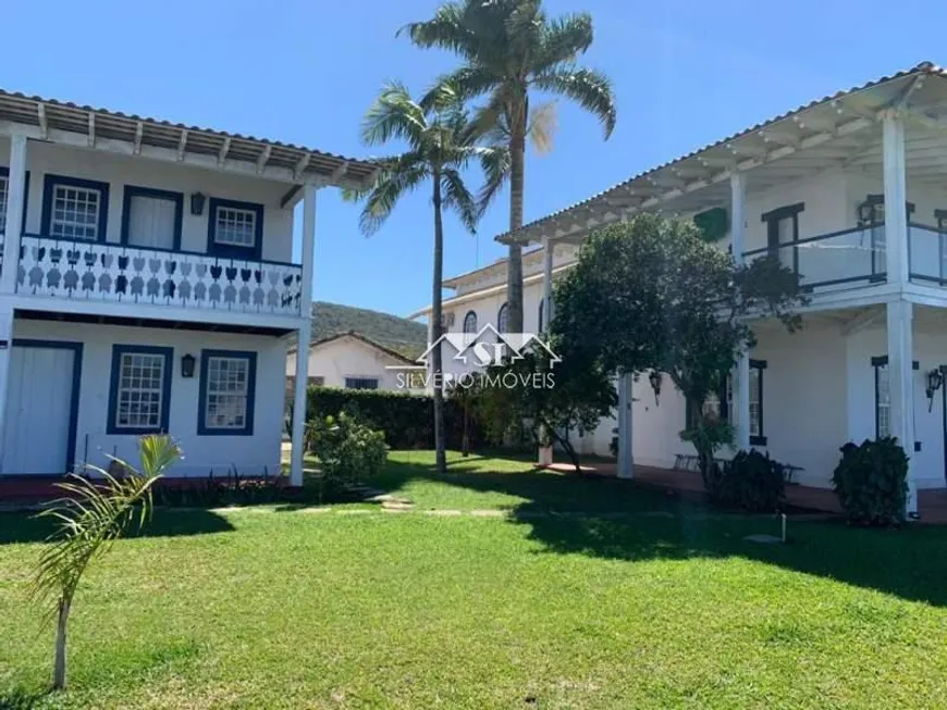 Foto 1 de Casa com 5 Quartos à venda, 800m² em Ogiva, Cabo Frio