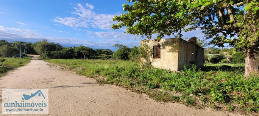 Foto 1 de Lote/Terreno com 1 Quarto à venda, 450m² em , Araruama