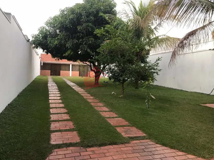 Foto 1 de Casa com 2 Quartos à venda, 450m² em Jardim América, Bauru