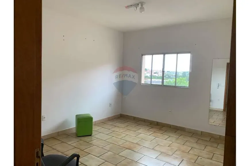 Foto 1 de Sala Comercial para alugar, 69m² em Matadouro, Bragança Paulista