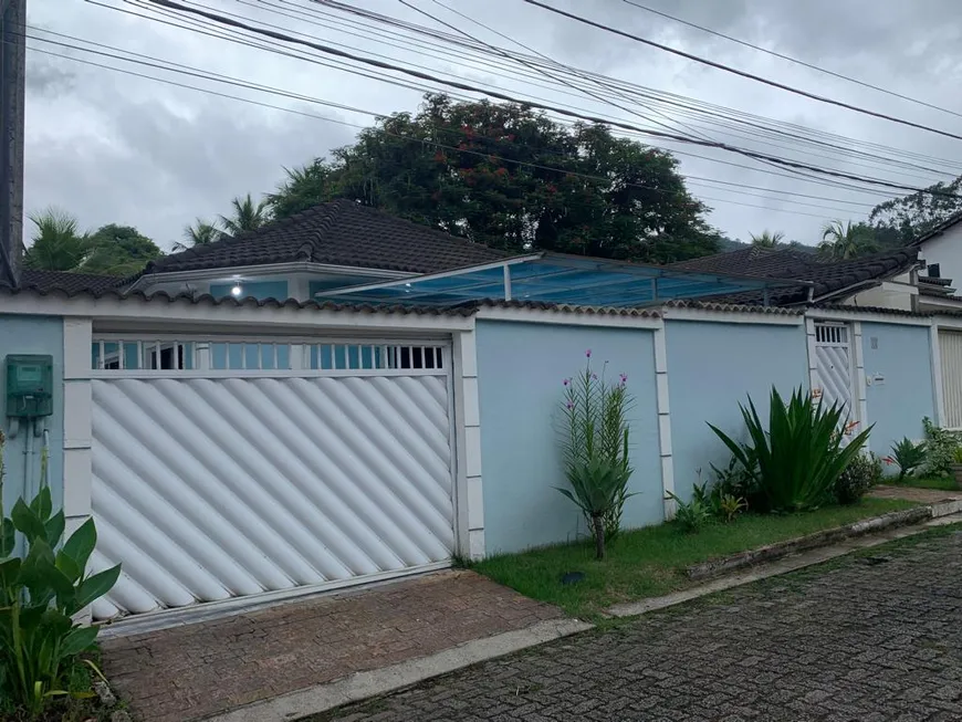 Foto 1 de Casa de Condomínio com 3 Quartos à venda, 120m² em Taquara, Rio de Janeiro