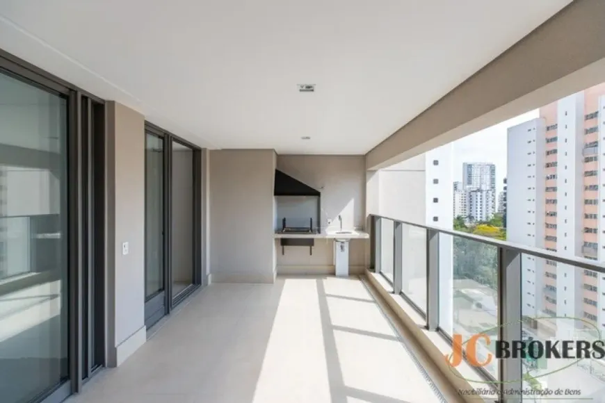 Foto 1 de Apartamento com 4 Quartos à venda, 232m² em Brooklin, São Paulo