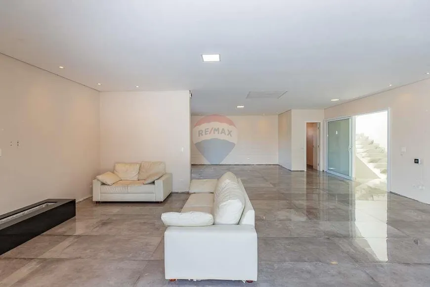 Foto 1 de Casa com 4 Quartos à venda, 900m² em Interlagos, São Paulo