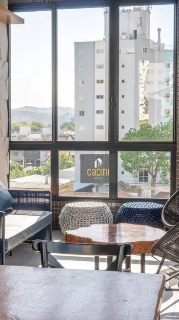 Foto 1 de Apartamento com 3 Quartos à venda, 130m² em Centro, Balneário Camboriú