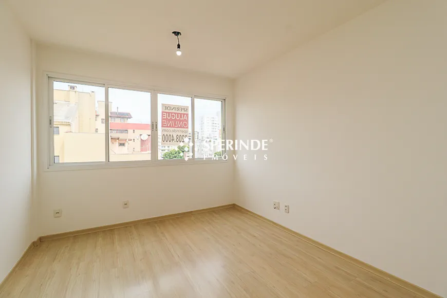 Foto 1 de Apartamento com 1 Quarto para alugar, 45m² em Santana, Porto Alegre