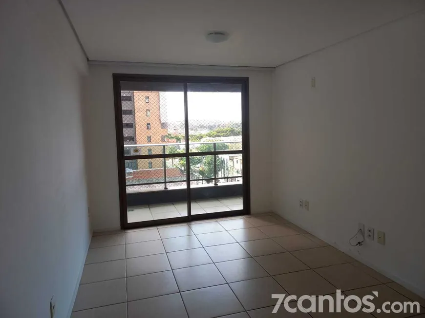 Foto 1 de Apartamento com 2 Quartos para alugar, 70m² em Mucuripe, Fortaleza