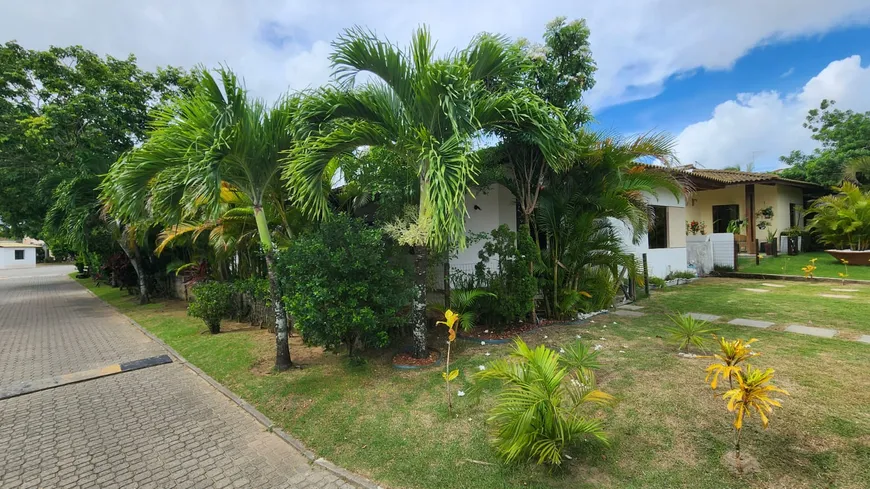 Foto 1 de Casa de Condomínio com 3 Quartos para alugar, 10m² em Boa Uniao Abrantes, Camaçari