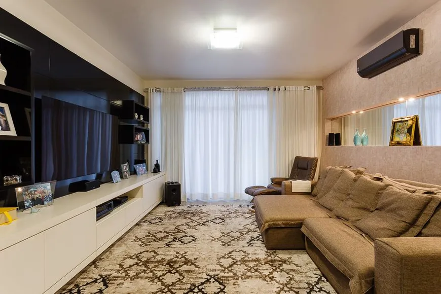 Foto 1 de Apartamento com 4 Quartos à venda, 342m² em Centro, Florianópolis