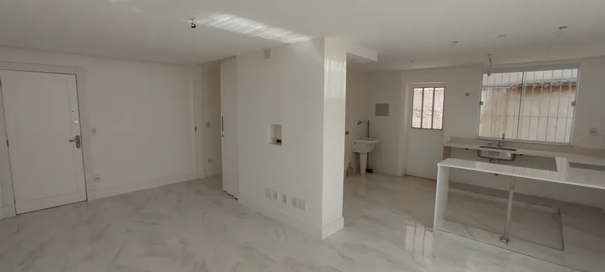 Foto 1 de Apartamento com 2 Quartos à venda, 70m² em Vital Brasil, Niterói