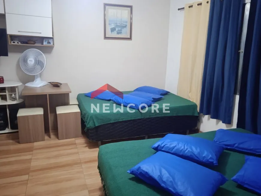 Foto 1 de Apartamento com 1 Quarto à venda, 37m² em Imperador, Praia Grande