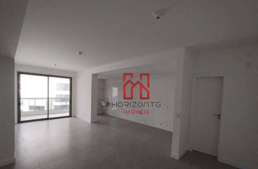 Foto 1 de Apartamento com 3 Quartos à venda, 180m² em Centro, Florianópolis