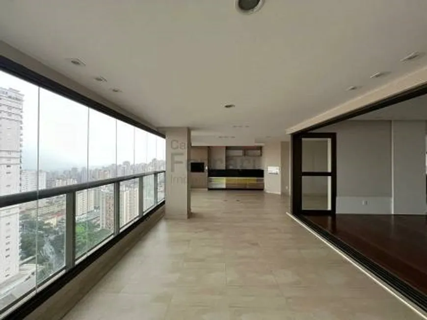 Foto 1 de Apartamento com 4 Quartos à venda, 250m² em Santa Teresinha, São Paulo