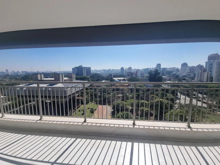 Foto 1 de Apartamento com 3 Quartos à venda, 244m² em Moema, São Paulo