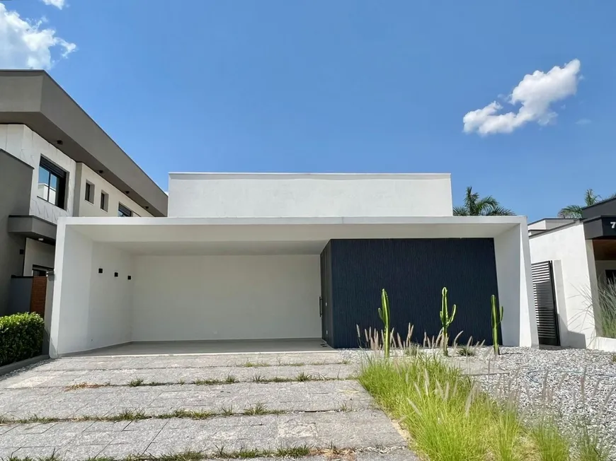 Foto 1 de Casa de Condomínio com 3 Quartos à venda, 221m² em Taubate Village, Taubaté