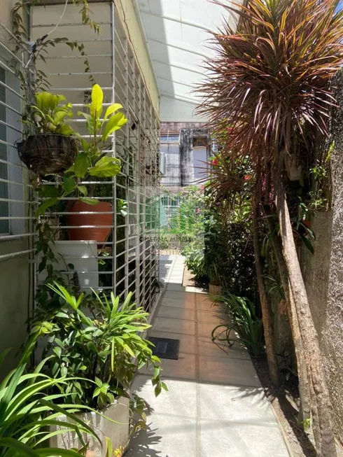 Foto 1 de Apartamento com 4 Quartos à venda, 90m² em Jardim Fragoso, Olinda