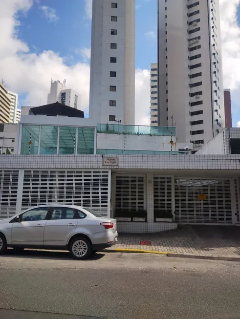 Foto 1 de Apartamento com 4 Quartos à venda, 140m² em Casa Amarela, Recife