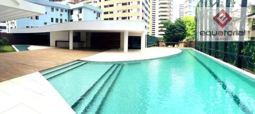 Foto 1 de Apartamento com 4 Quartos à venda, 403m² em Meireles, Fortaleza