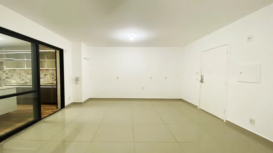 Foto 1 de Apartamento com 2 Quartos à venda, 58m² em Bela Vista, São Paulo