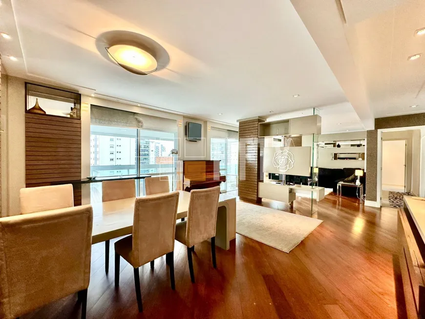 Foto 1 de Apartamento com 2 Quartos para venda ou aluguel, 163m² em Vila Uberabinha, São Paulo
