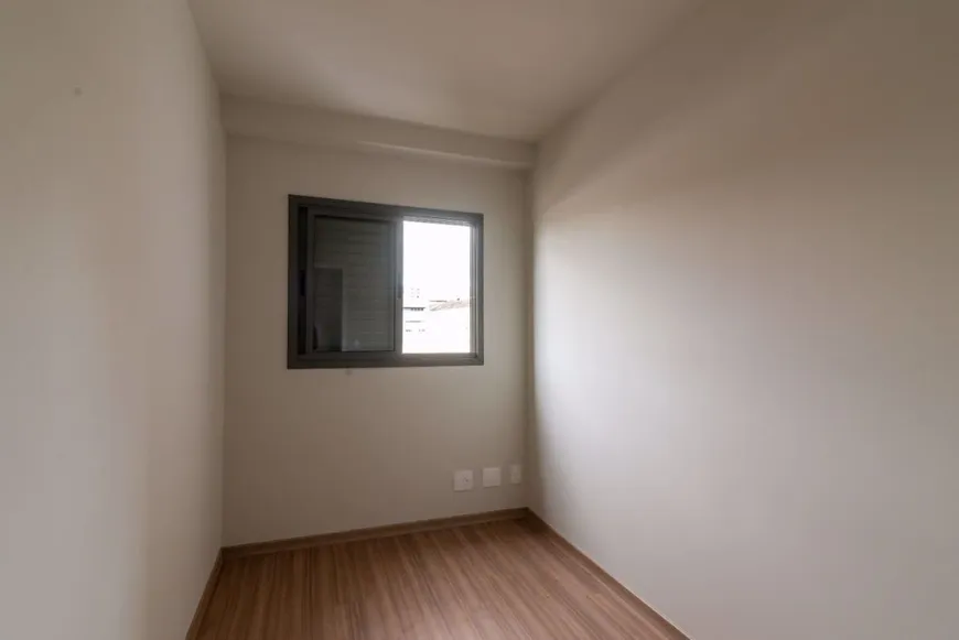 Foto 1 de Apartamento com 3 Quartos à venda, 64m² em Vila Santa Terezinha, Londrina