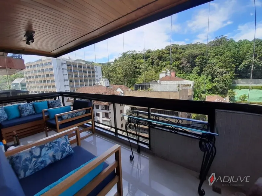 Foto 1 de Apartamento com 2 Quartos à venda, 233m² em Centro, Petrópolis